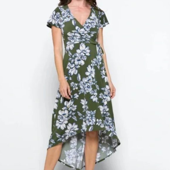 Fortune & Ivy Green Faux Wrap Dress - Picture 2 of 6